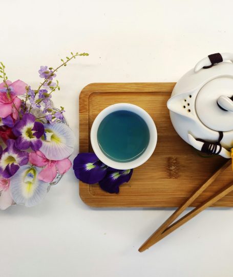 Rediscovering the Joy of Natural Food and Tea