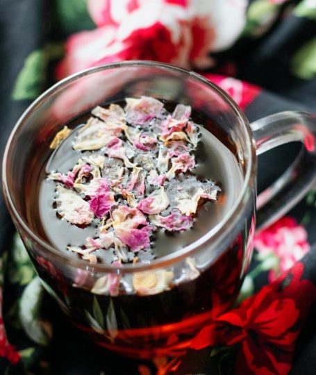 7 Powerful Flower Tea Recipes